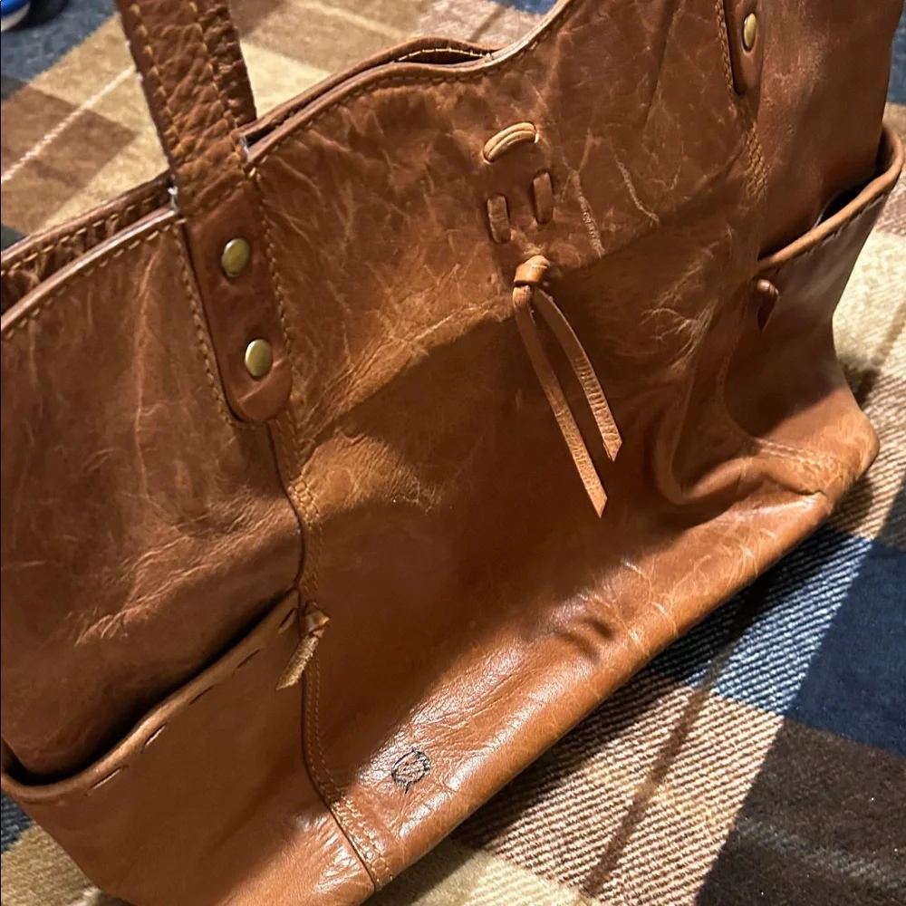Born Tan Leather Handbag - Picture 4 of 13
